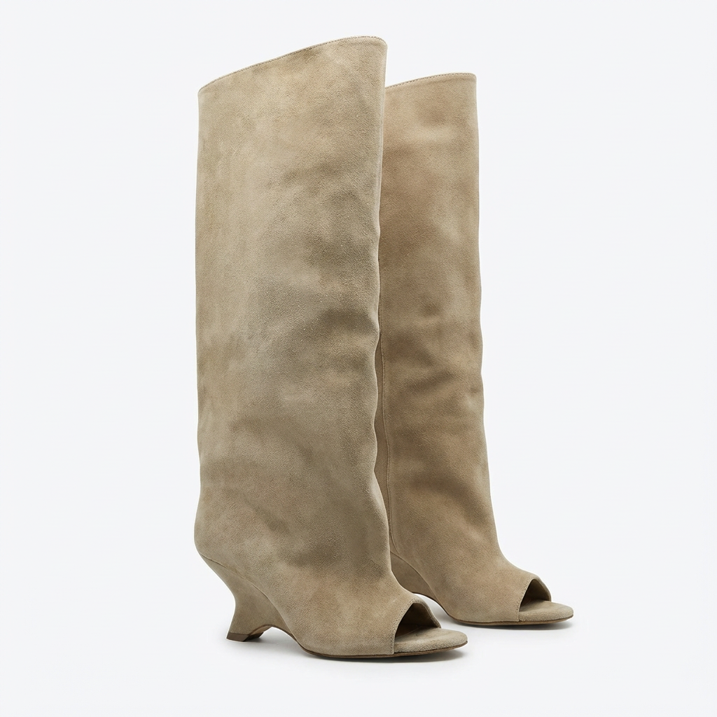 Paola – Bottes Beiges en Daim Open Toe à Talon